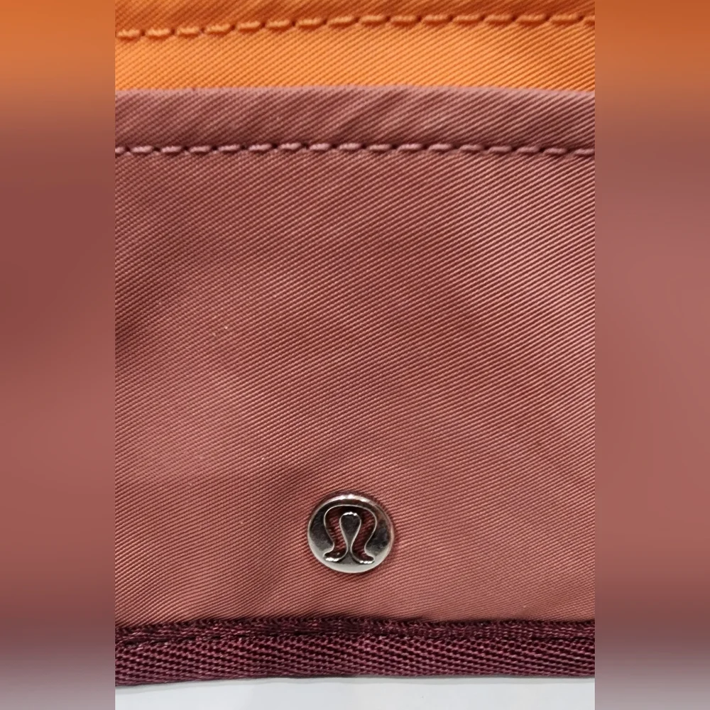 Lululemon True‎ Identity Card Case